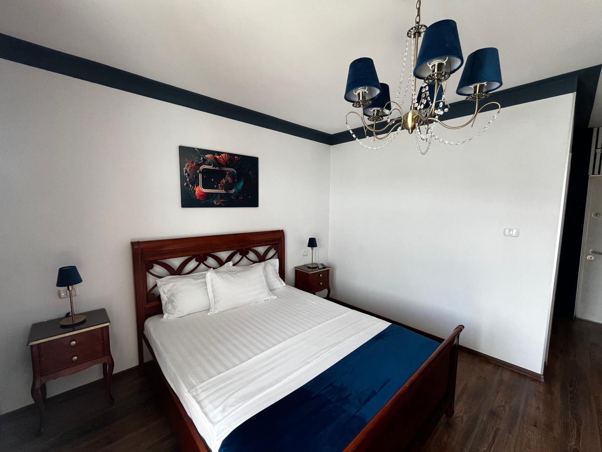 Riviera 990 - Resort & Restaurant Ieşelniţa Екстериор снимка