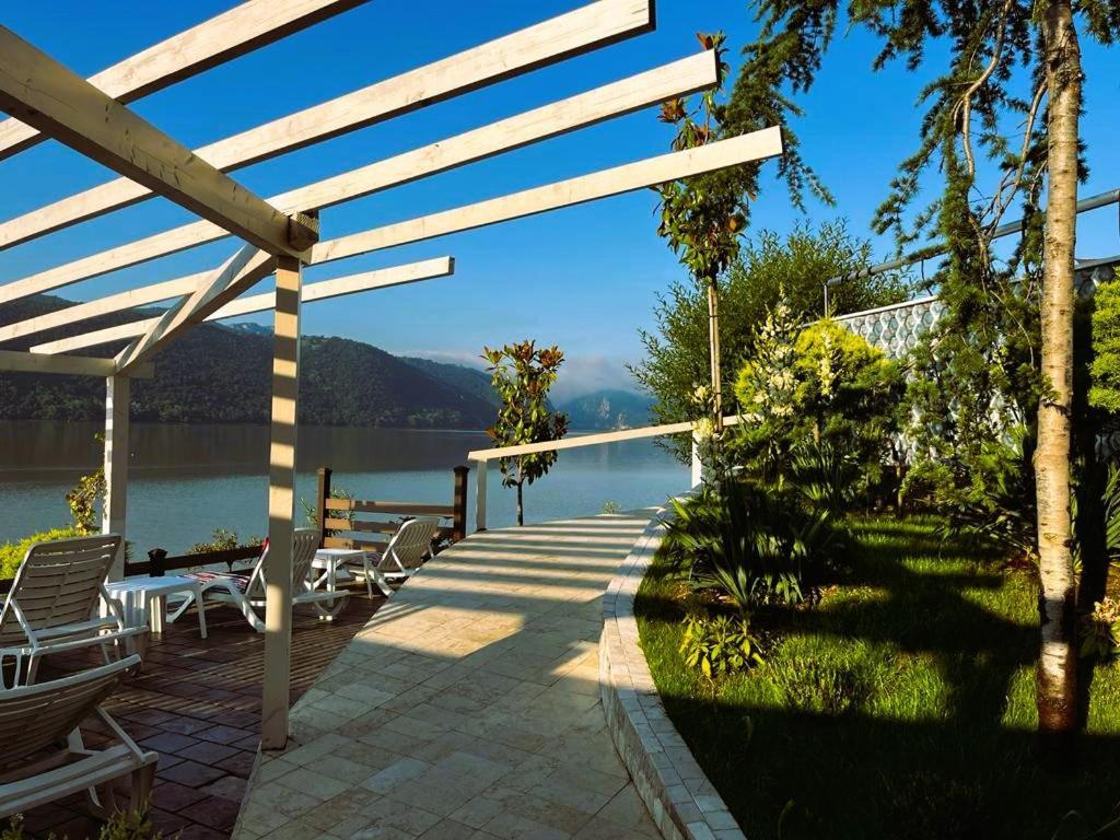 Riviera 990 - Resort & Restaurant Ieşelniţa Екстериор снимка